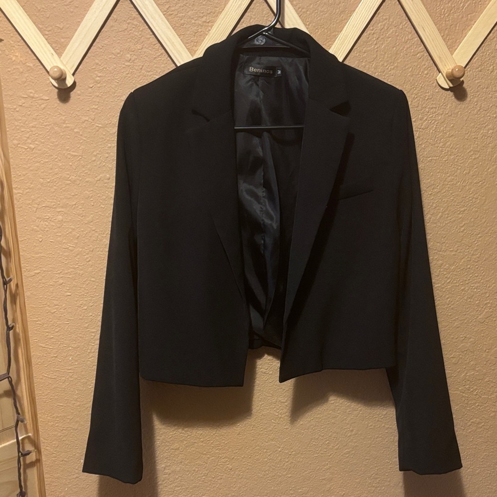 Cropped Black Womens Blazer